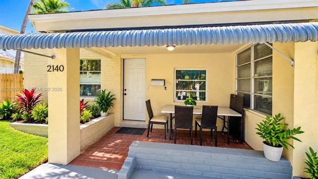 3 of 9 - 2140 Ne 170th Street, North Miami Beach, FL