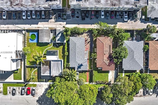 5 of 9 - 2140 Ne 170th Street, North Miami Beach, FL