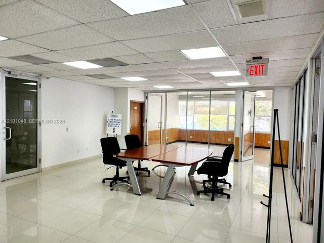5 of 10 - 436 Sw 8th Street, Miami, FL