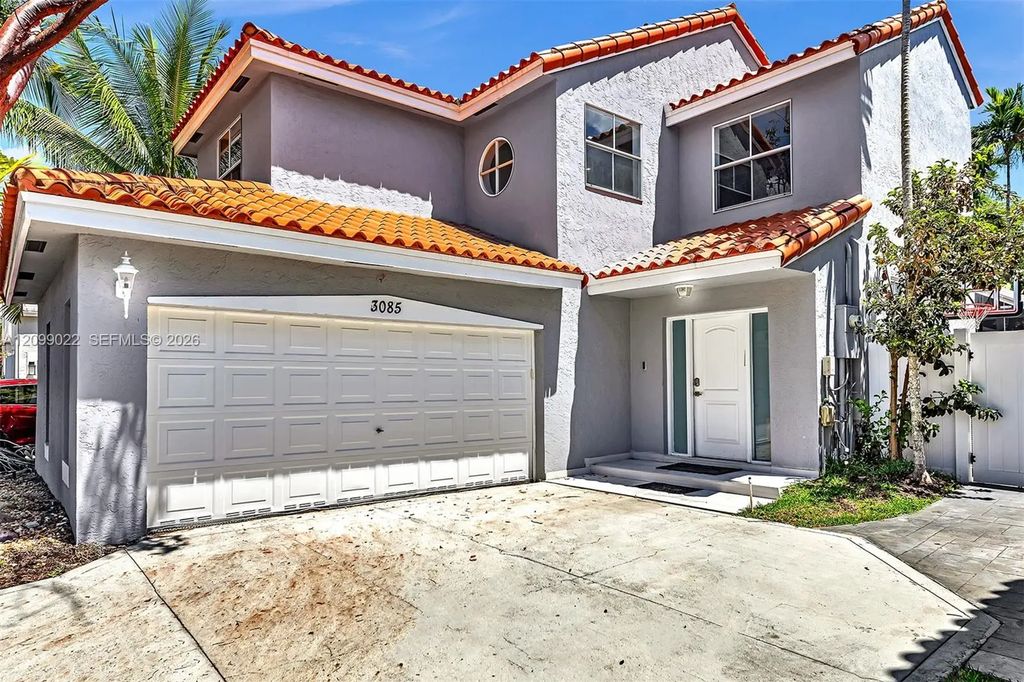 3085 N 36th Avenue, Hollywood