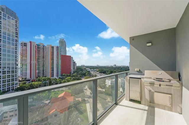 5 of 23 - 1451 Brickell Avenue #1203, Miami, FL