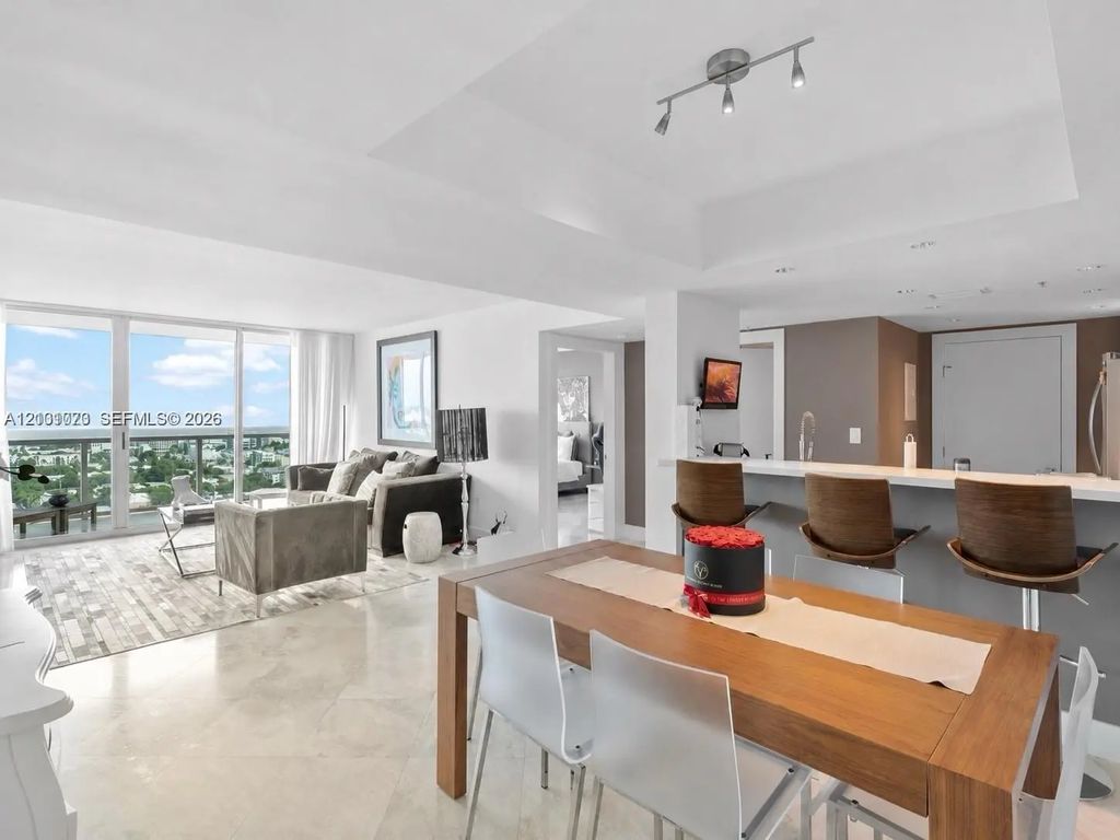 650 West Avenue #2110, Miami Beach