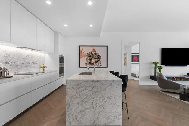 2 of 26 - 5775 Collins Avenue #1005, Miami Beach, FL