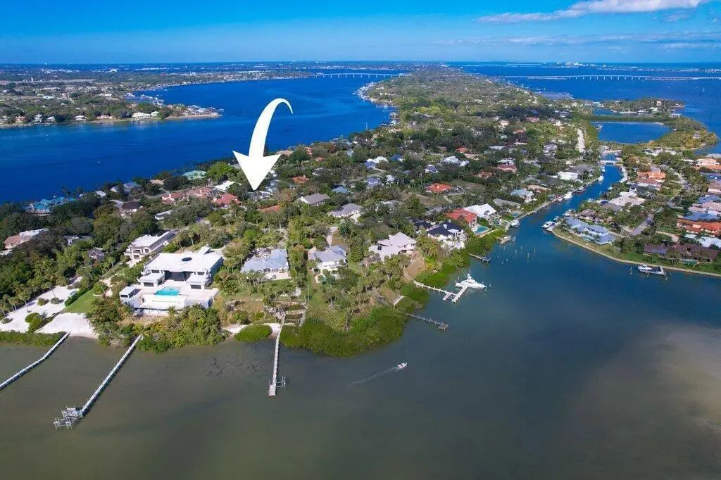 21 Middle Road, Stuart