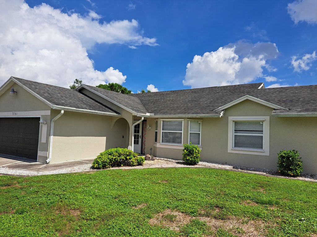 3761 Sw Jack Street, Port St. Lucie