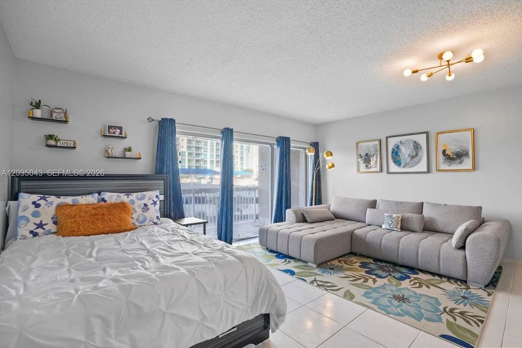 1965 S Ocean Drive #3a, Hallandale Beach