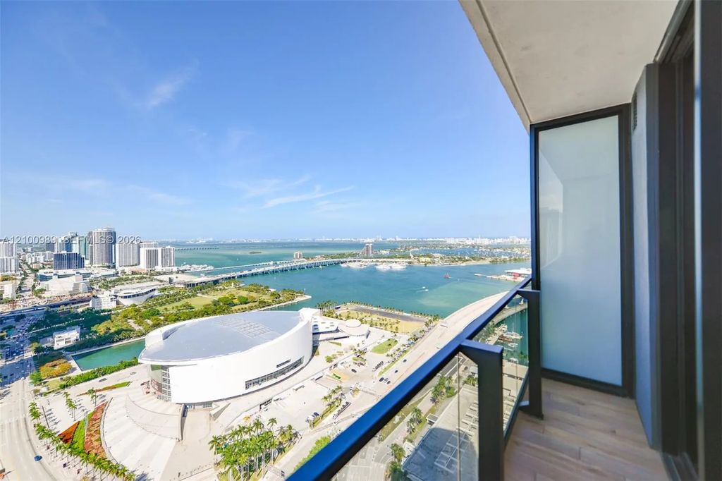 398 Ne 5th Street #3505, Miami