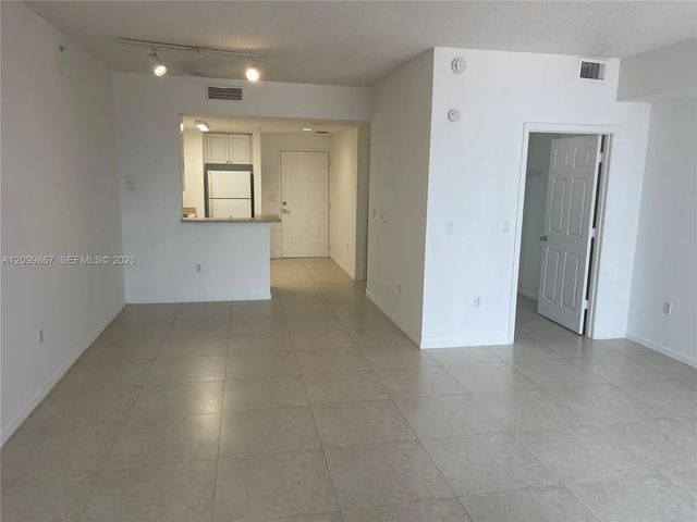 4 of 48 - 255 Evernia Street #616, West Palm Beach, FL