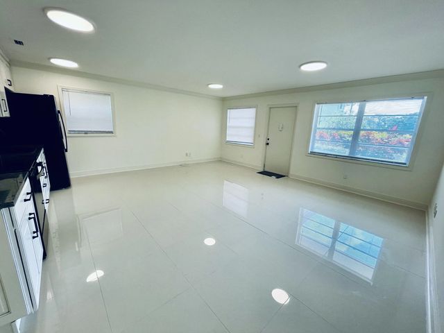 4 of 42 - 1225 Nw 21st Street Nw #fl 1505, Stuart, FL