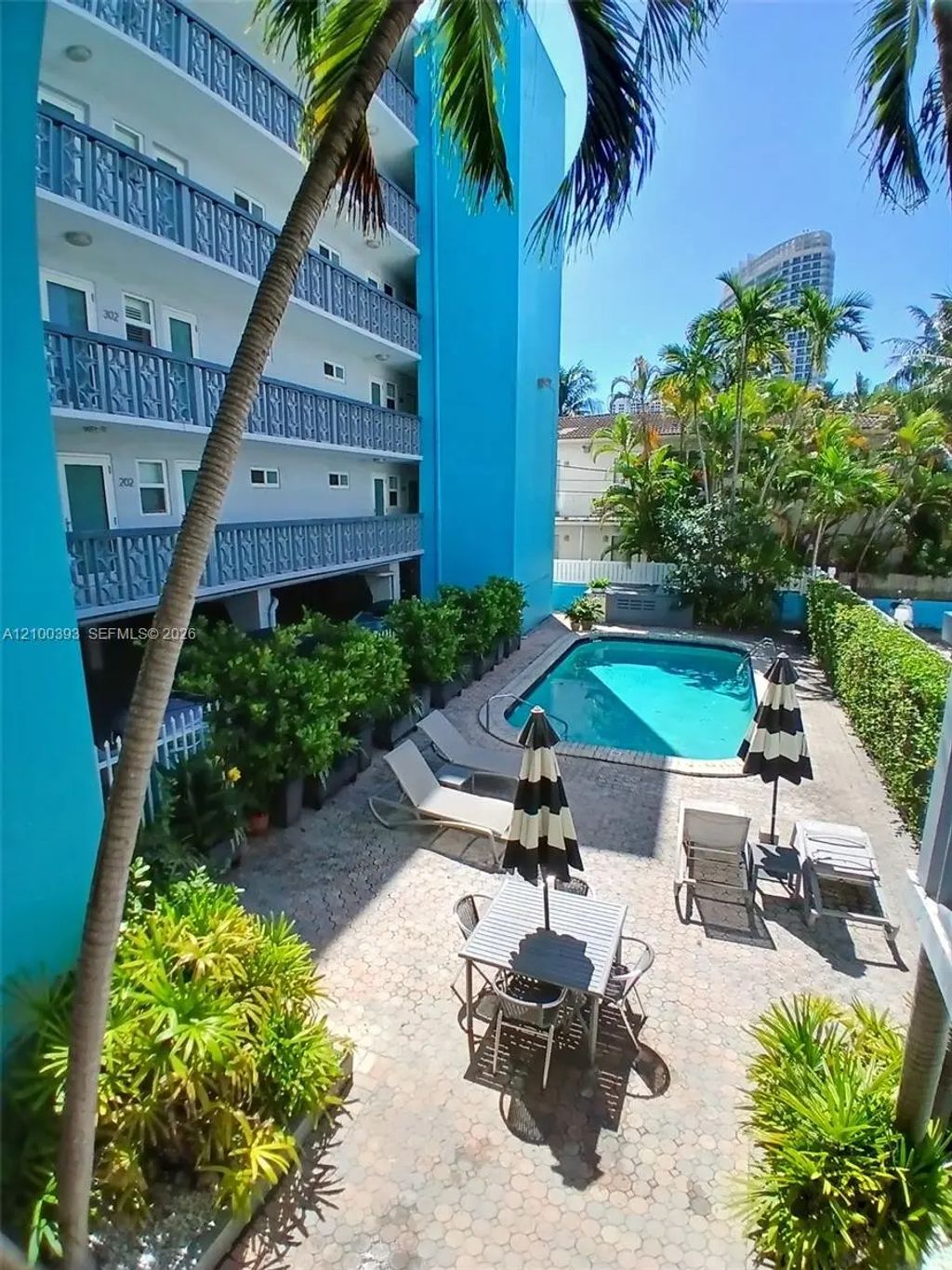 1400 Lincoln Road #301, Miami Beach