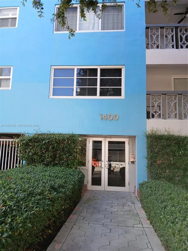 2 of 15 - 1400 Lincoln Road #301, Miami Beach, FL