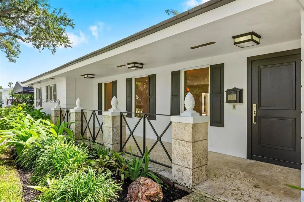 14321 Sw 78th Court, Palmetto Bay