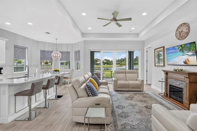 15672 Goldfinch Circle, Westlake