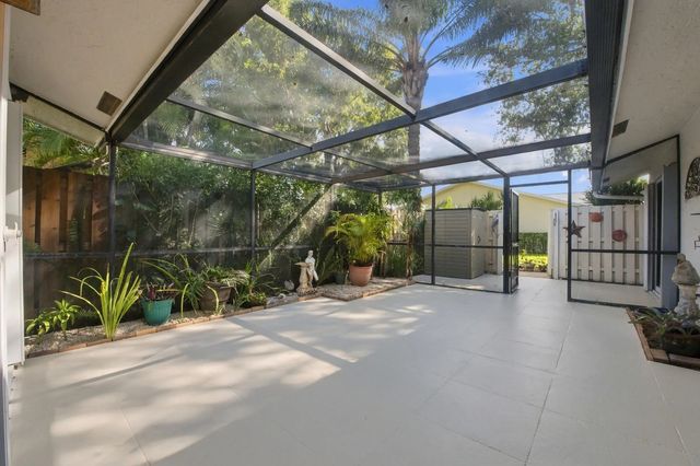 4 of 47 - 801 Nw 30th Avenue #c, Delray Beach, FL