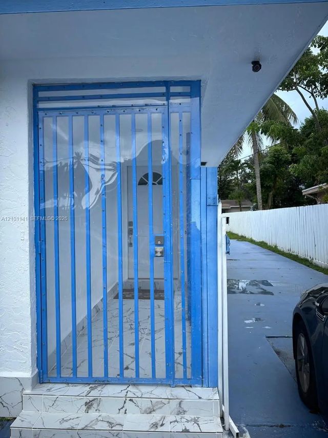 5 of 25 - 164 Ne 169th Street, North Miami Beach, FL