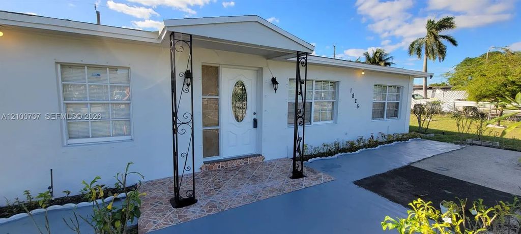 1825 Fern Road, Fort Lauderdale