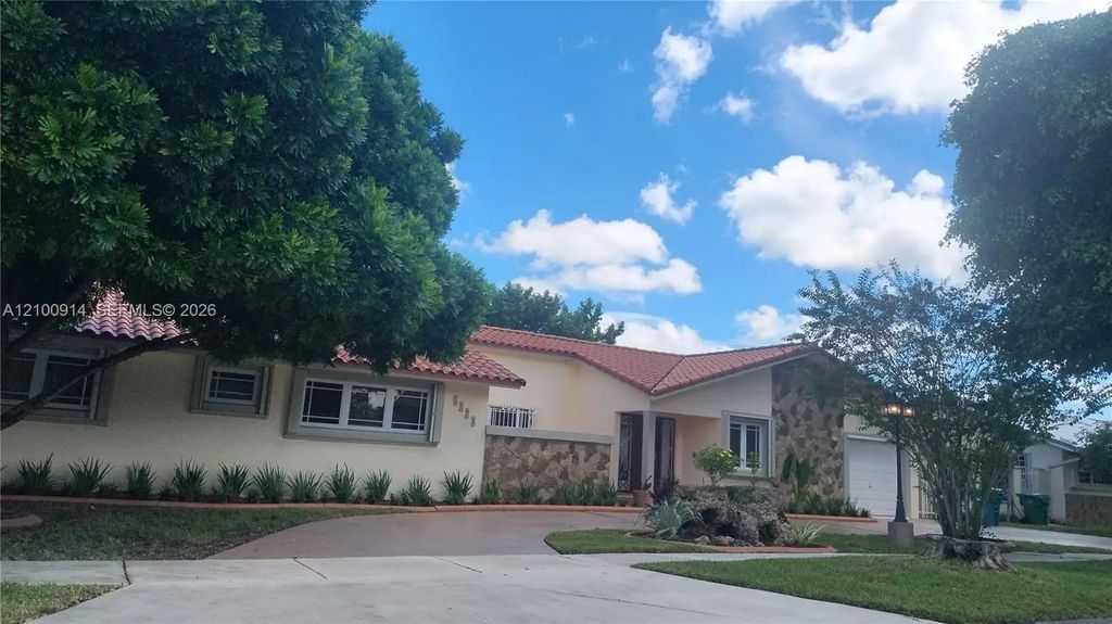 5223 Sw 102nd Court, Miami