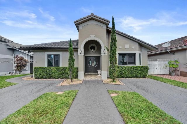 8741 Nw 141st Terrace, Miami Lakes