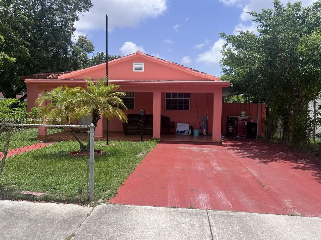 5300 Sw 6th Street, Miami