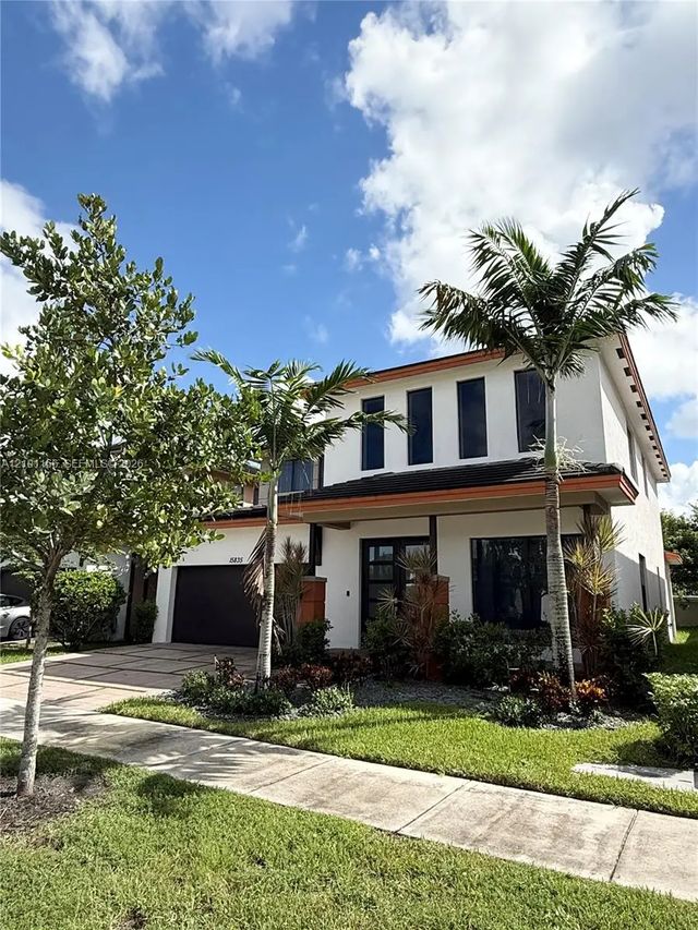 2 of 35 - 15835 Nw 87th Court, Miami Lakes, FL