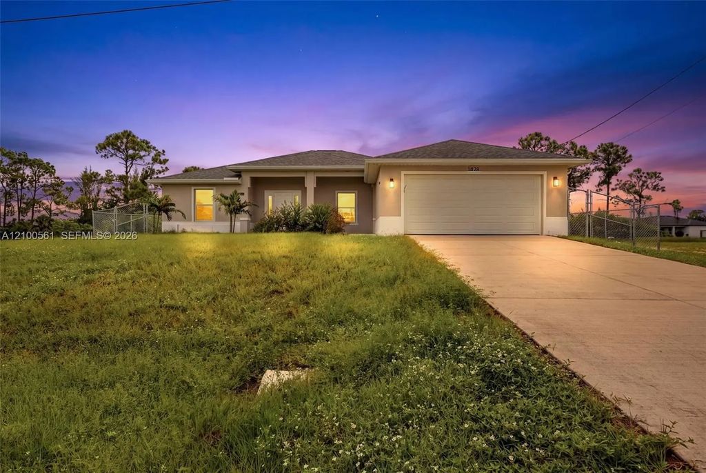 1828 Nw 30, Cape Coral