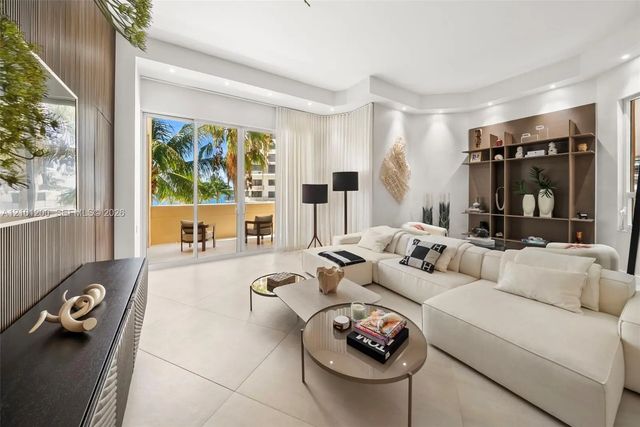 808 Brickell Key Drive #408, Miami