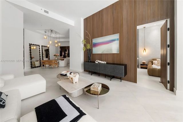 2 of 37 - 808 Brickell Key Drive #408, Miami, FL