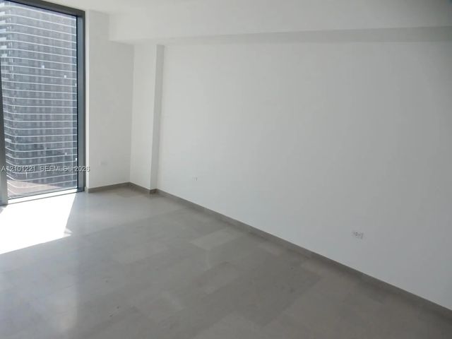 5 of 27 - 88 Sw 7th Street #2703, Miami, FL