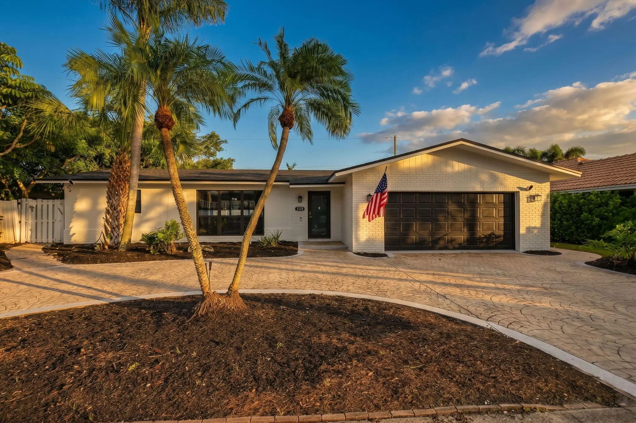 2102 Ne 68th Street, Fort Lauderdale