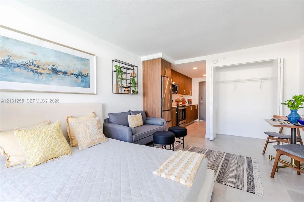 1950 W 49th Street #278, Hialeah