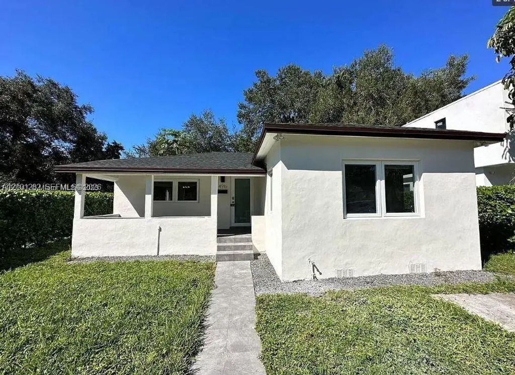 4916 Washington Drive, Coral Gables
