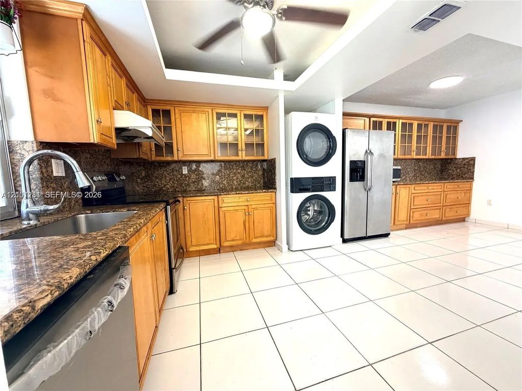 9135 Fontainebleau Boulevard #7, Miami