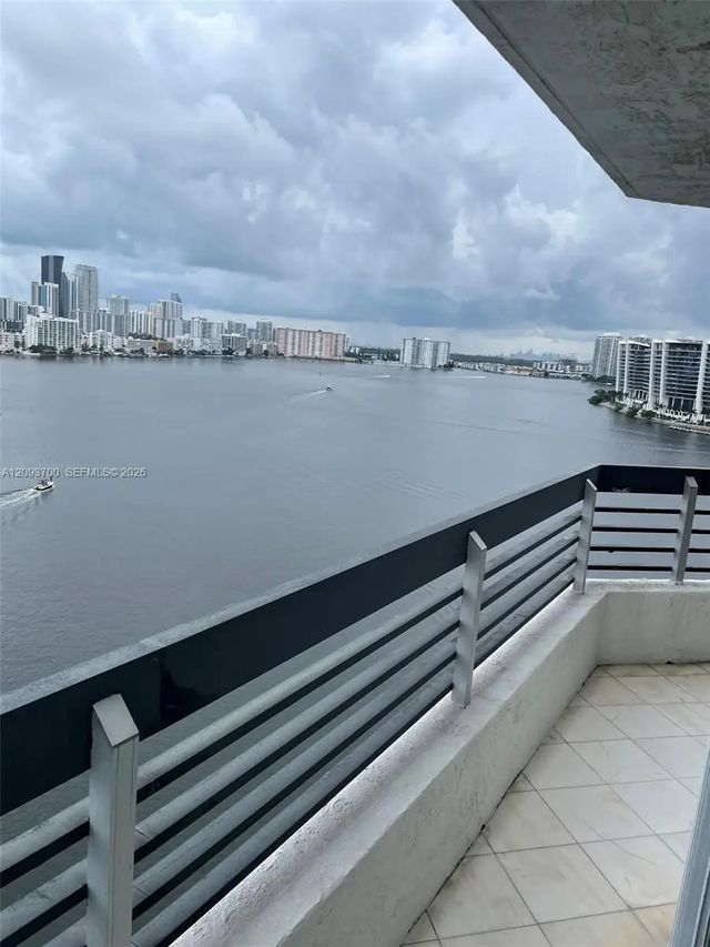 2 of 12 - 19101 Ne 36th Court #1612, Aventura, FL
