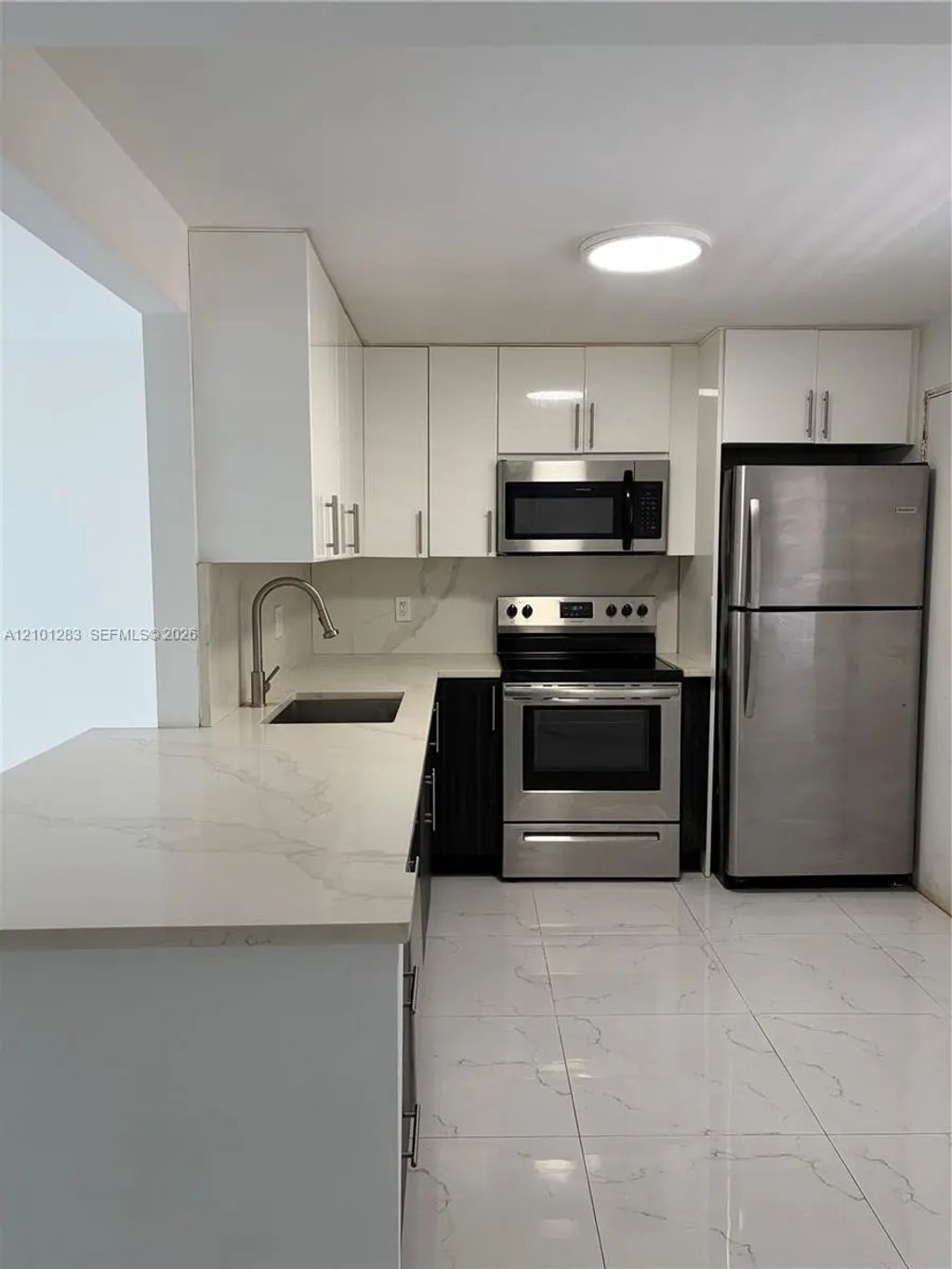 1401 Ne 191st Street #d201, Miami