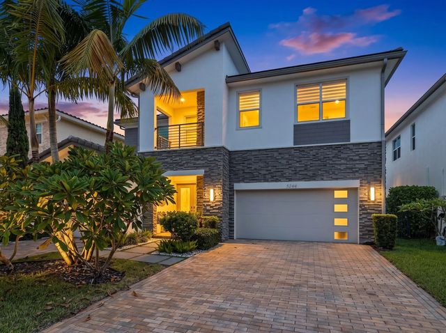 2 of 51 - 5244 Beland Drive, Lake Worth, FL