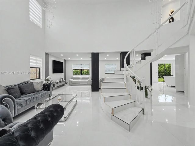 4 of 53 - 589 Se 35th Terrace, Homestead, FL