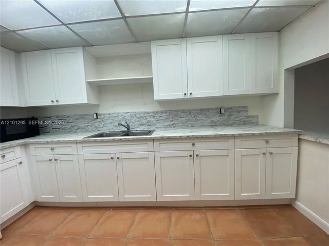 10000 Nw 80 Court #2537, Hialeah Gardens