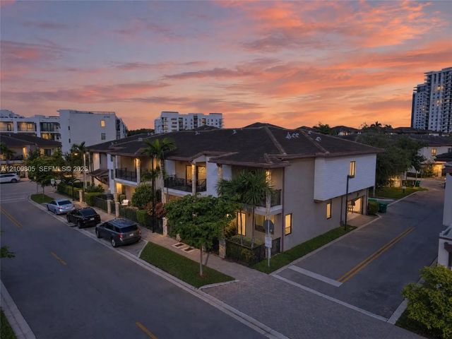 8373 Nw 49th Street, Doral