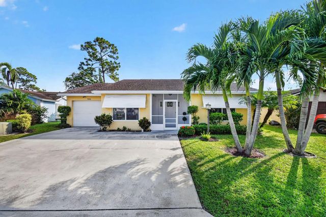 7099 Pine Manor Drive, Lake Worth