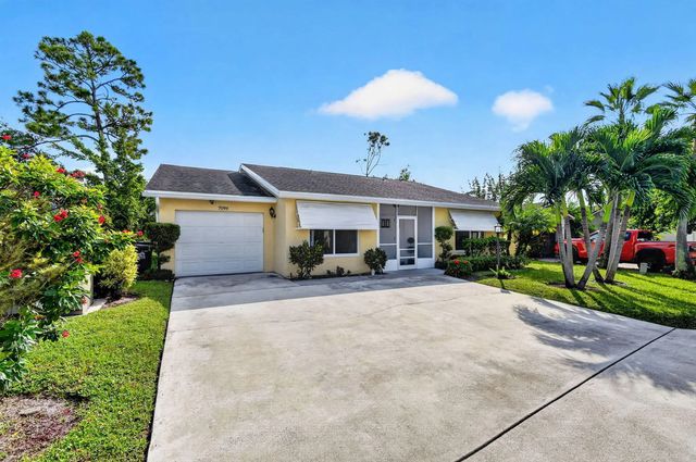 2 of 54 - 7099 Pine Manor Drive, Lake Worth, FL