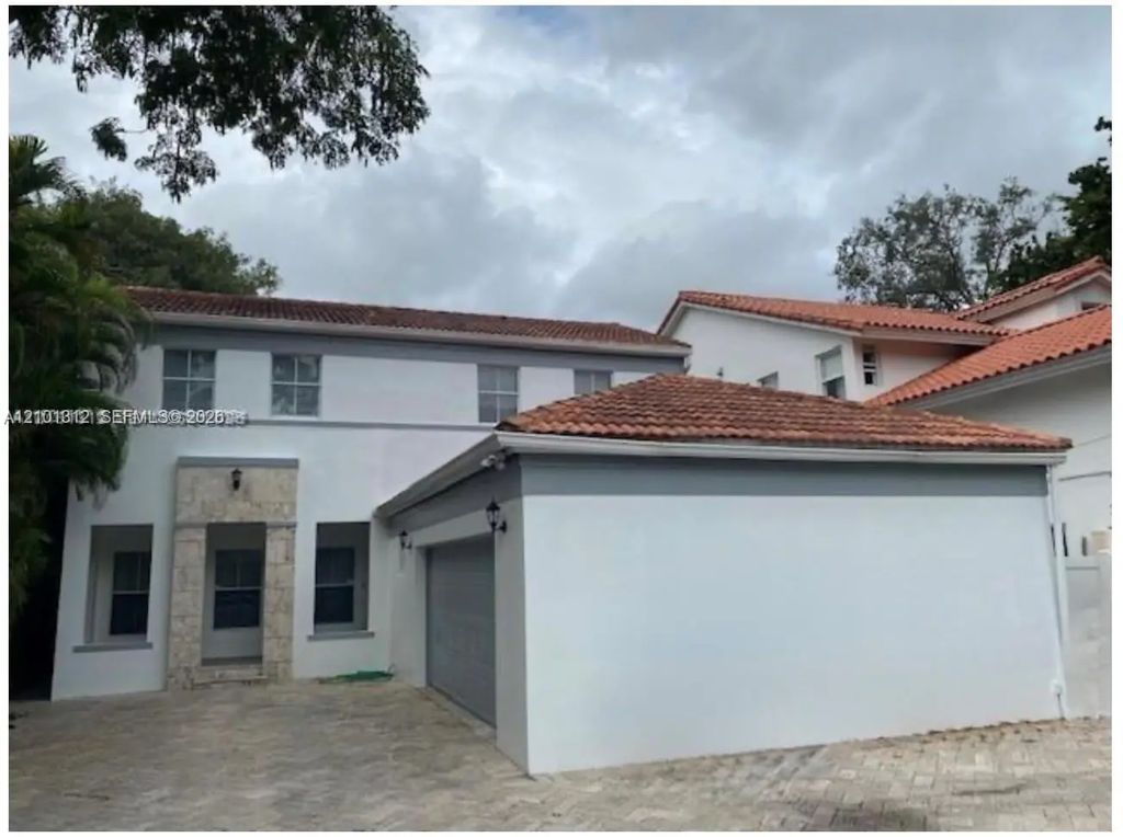 1725 Tigertail Avenue, Miami