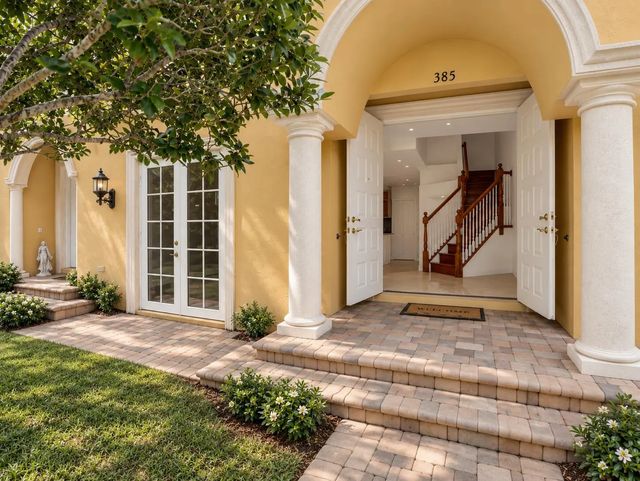 2 of 46 - 385 Ne 69th Circle, Boca Raton, FL
