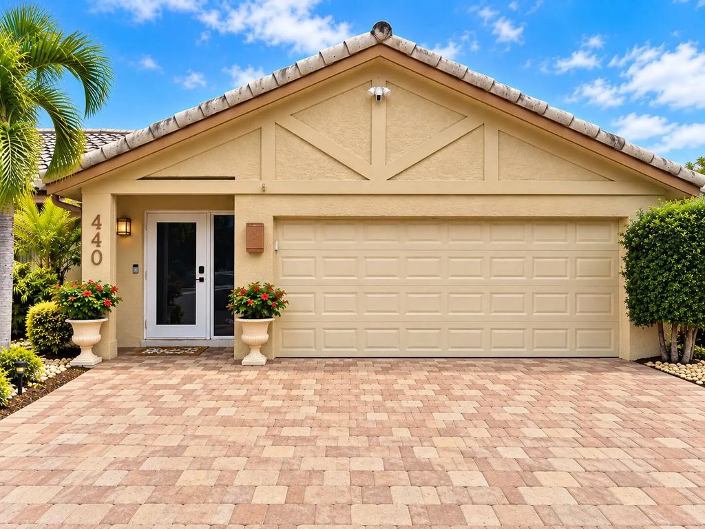 440 Nw 69th Street, Boca Raton