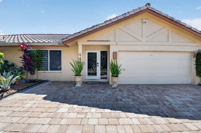 4 of 41 - 440 Nw 69th Street, Boca Raton, FL