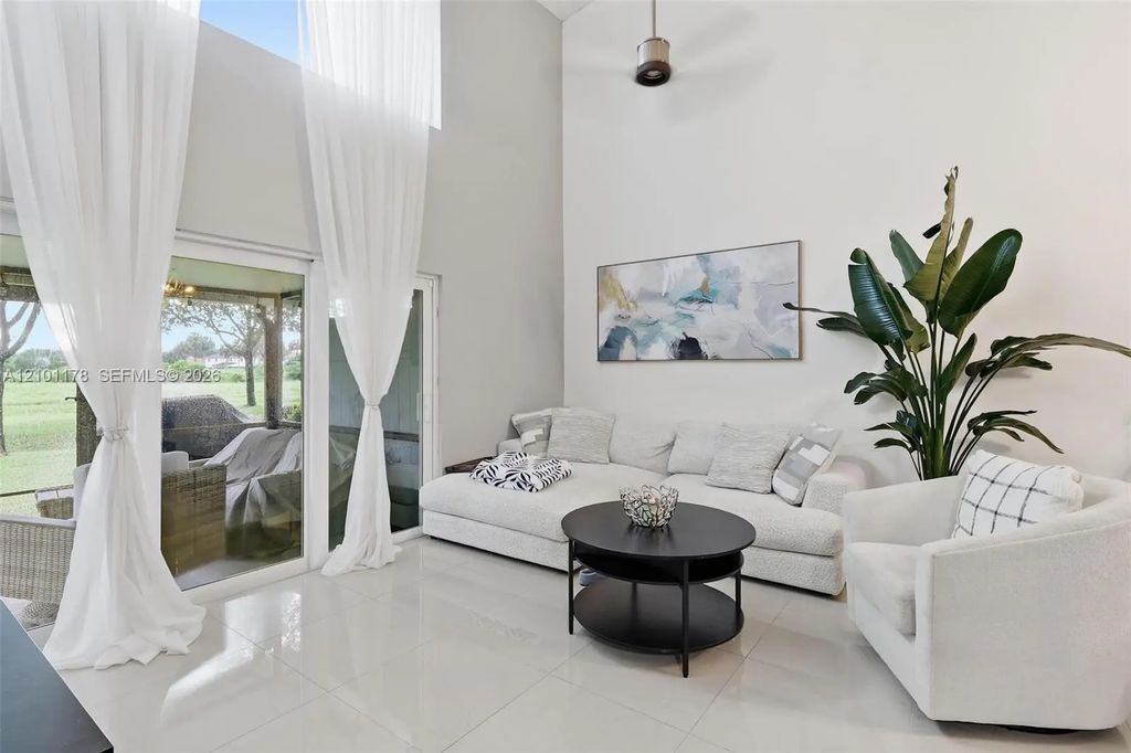 7532 S Pinewalk Drive S #108, Margate