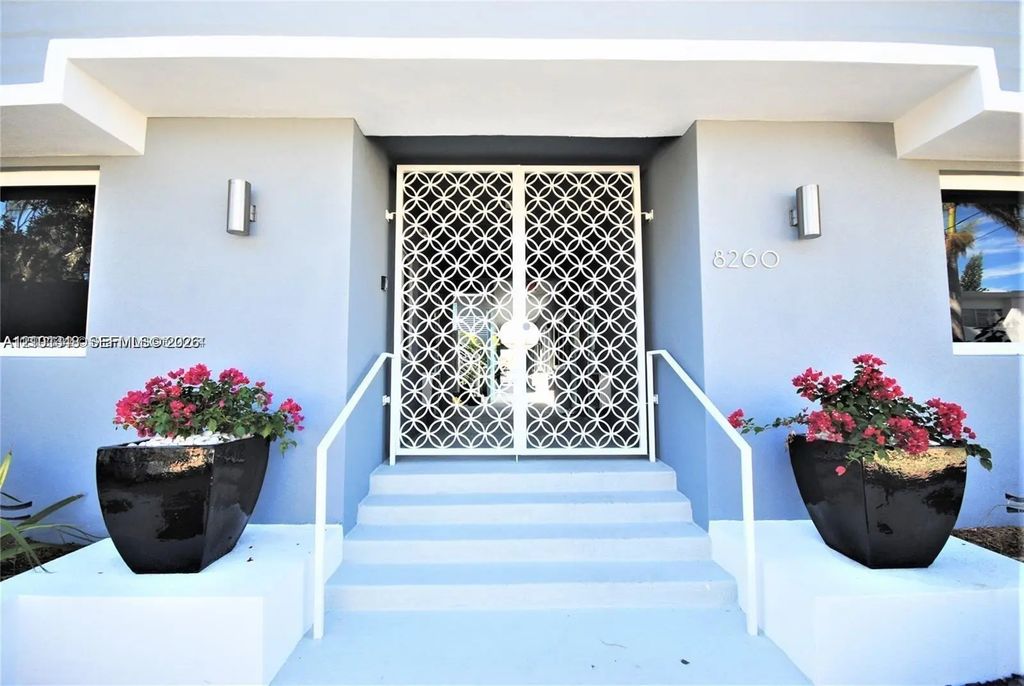 8260 Byron Avenue #7, Miami Beach