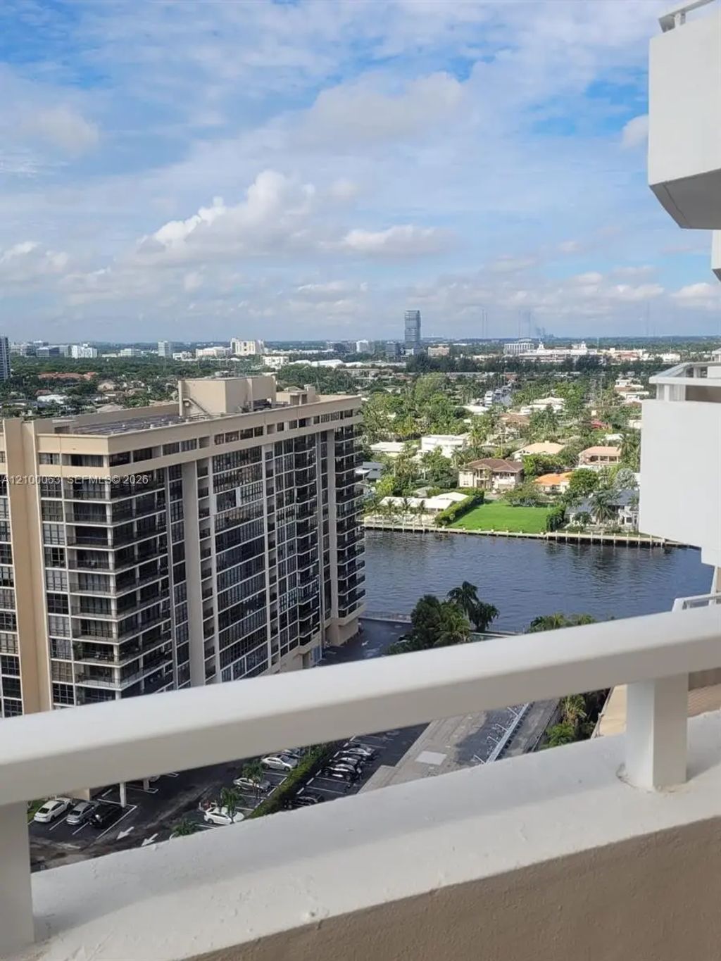 1985 S Ocean Drive #19n, Hallandale Beach