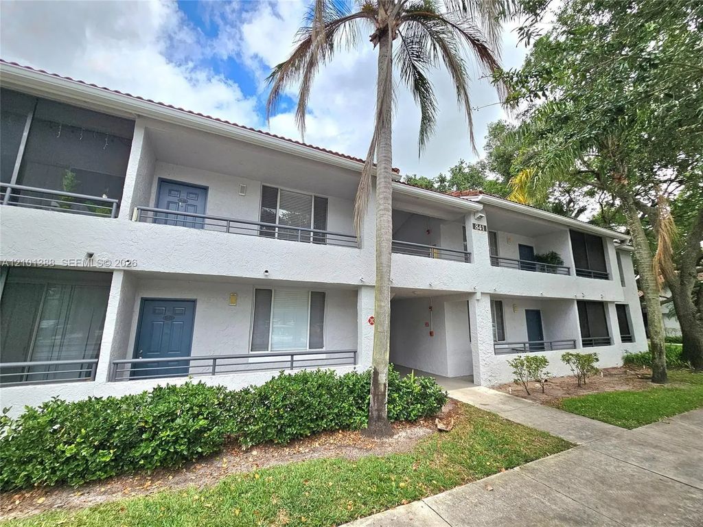 841 Lyons Road #24205, Coconut Creek