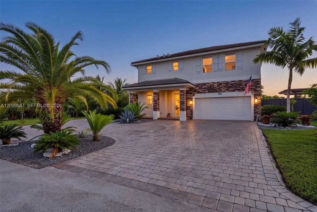 19815 Sw 132nd Court, Miami