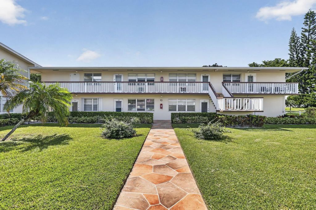 135 Somerset G, West Palm Beach